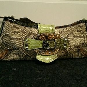 Guess purse
