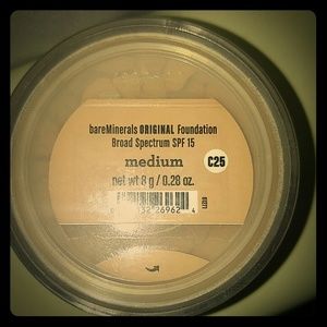 Bare minerals foundation