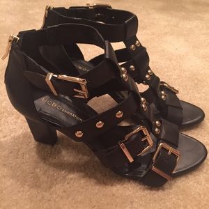 BCBG GENERATION BLACK HEELS