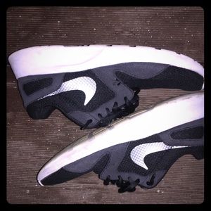 Nike Kaishi