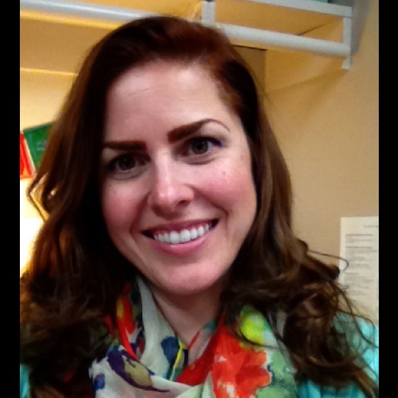 Meet your Posher, Laura