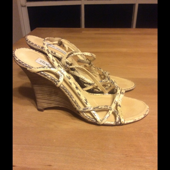 Steve Madden Strappy Snakeskin Wedges