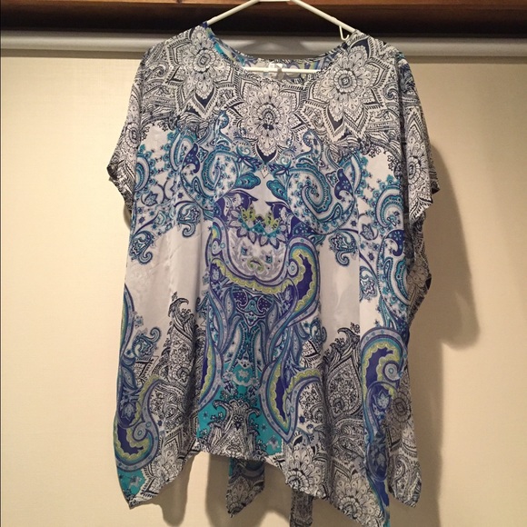 Flowy top! - Picture 1 of 1