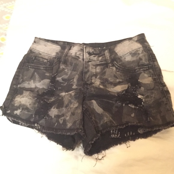 Dark Camouflage Shorts