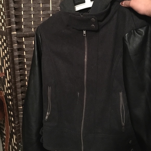 Sweater jacket