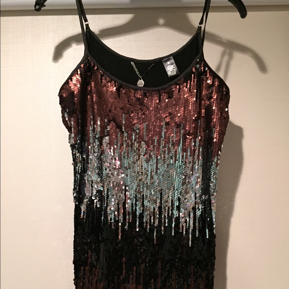 Shiny Tank - Picture 1 of 1