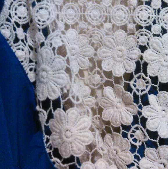 Top - Picture 3 of 4