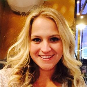 Meet your Posher, Candice