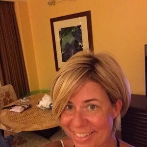 Meet your Posher, Betsy