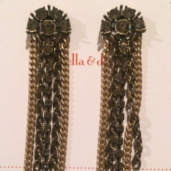 Stella & Dot Cleo Fringe Earrings