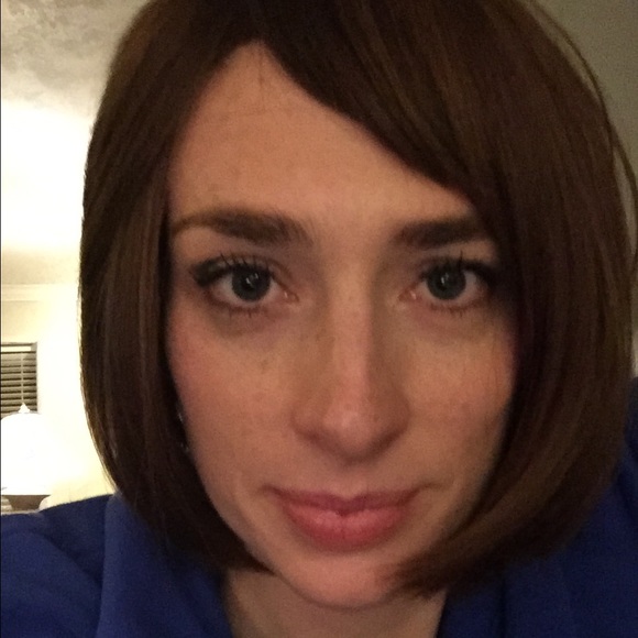 Meet your Posher, Dawnielle