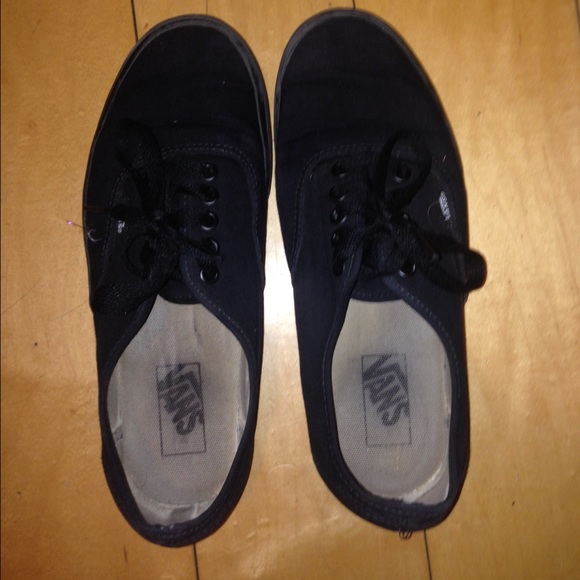 all black vans - Picture 1 of 2