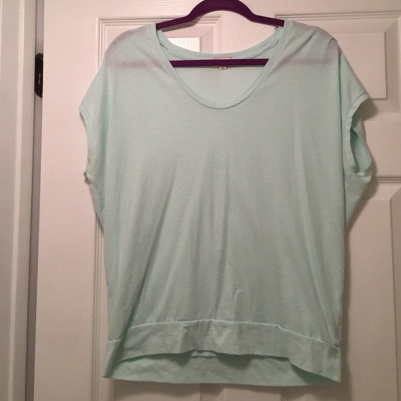 Gap tshirt
