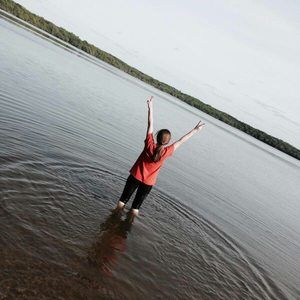 Meet your Posher, Ellie