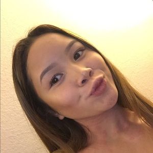 Meet your Posher, Maya