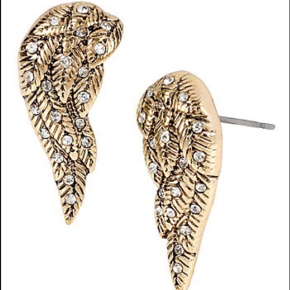 Betsey Johnson Jewelry - Betsey Johnson Heaven Sent Crystal Stud Earrings