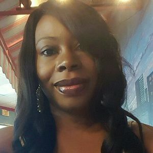 Meet your Posher, Tonya