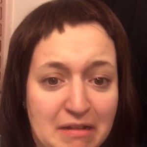 Meet your Posher, Hillary