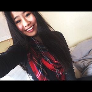 Meet your Posher, Hannah