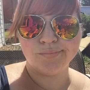 Meet your Posher, Caroljean