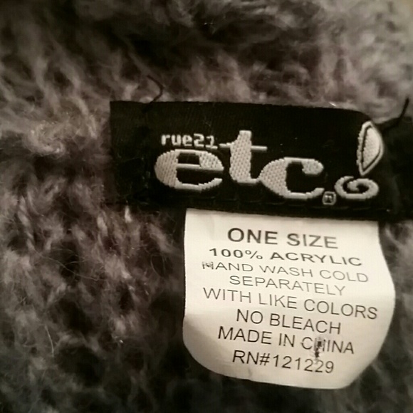 scarf - Picture 2 of 2