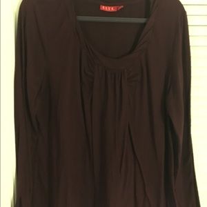 Burgundy pleated long sleeved top