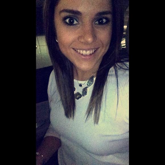 Meet your Posher, Brooke - Picture 1 of 1