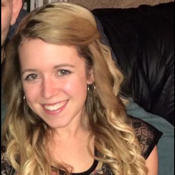 Meet your Posher, Christy