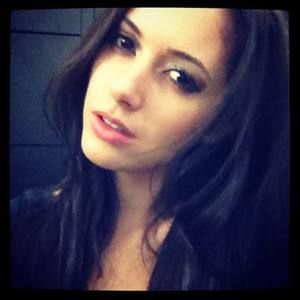 Meet your Posher, Thaís