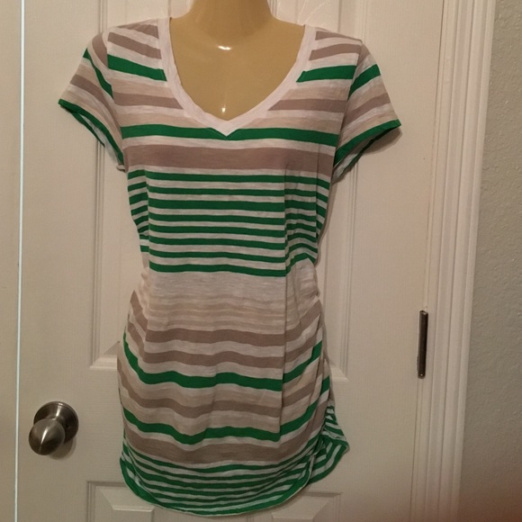 🍀🍀🍀Style & Co. Green/White/Tan top