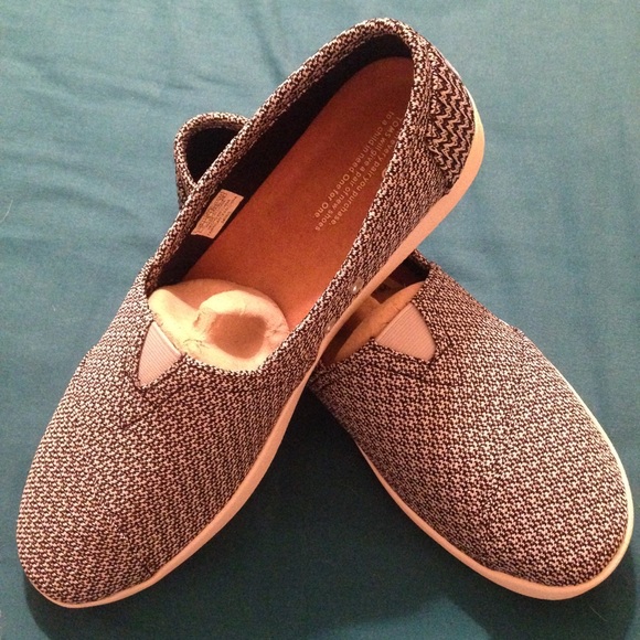 Black/Grey Avalon Toms Sneaker