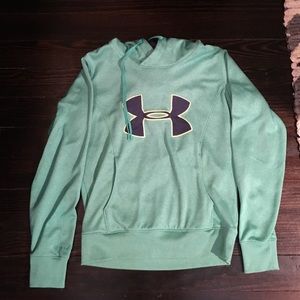 UnderArmor Sweatshirt