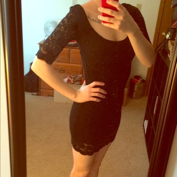 Windsor little black lace dress