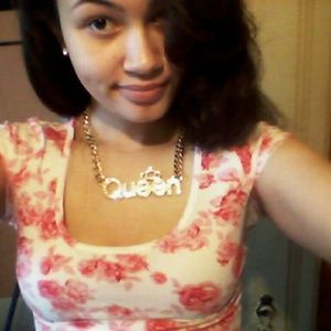 Meet your Posher, Jada