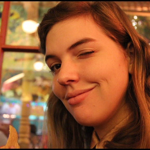 Meet Your Posher!! - Picture 3 of 3