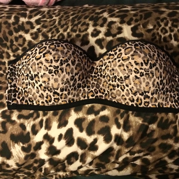 VS bandeau type bra.