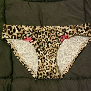 PINK Lepard Panty
