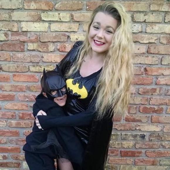 Meet your Posher, Cassandra