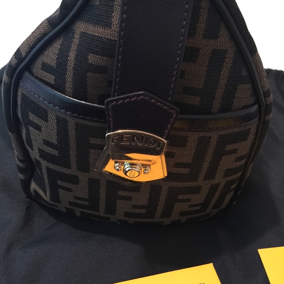 Sold - Picture 2 of 4