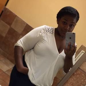 Meet your Posher, Arielle