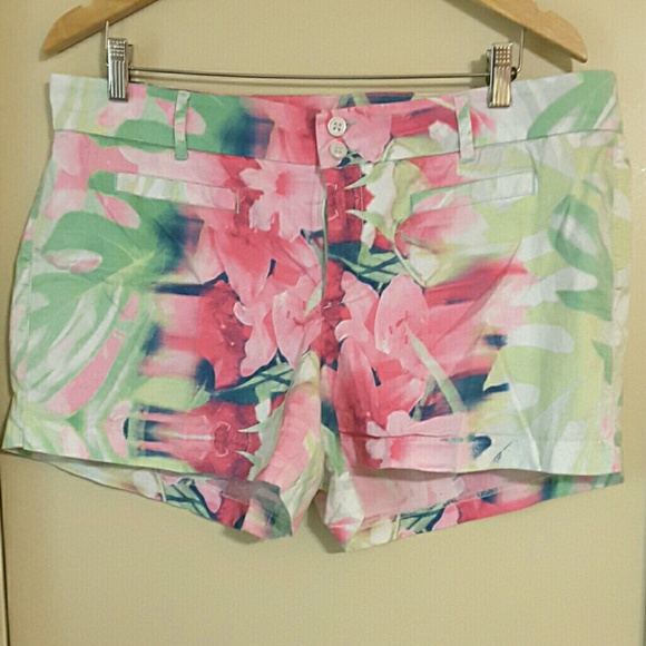 Nine West, Jean's Shorts, Size 16.