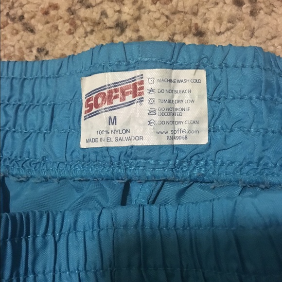 Athletic shorts - Picture 2 of 2