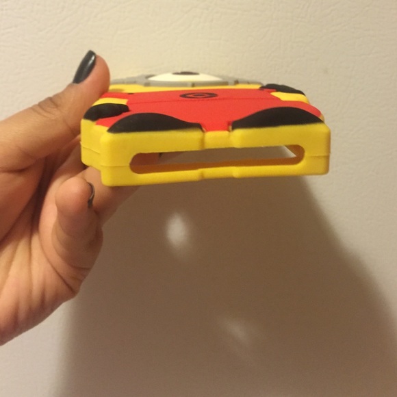 New iPhone 5 Despicable Me phone case - Picture 4 of 4