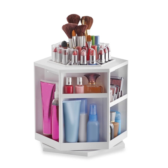 Rotating makeup organizer