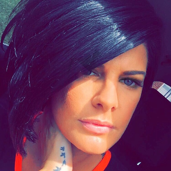 Meet your Posher, Beth - Picture 6 of 8