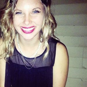 Meet your Posher, Jayde