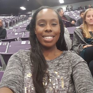 Meet your Posher, Jamille