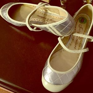 Juicy couture flats❣❣❣