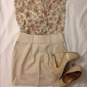 Casual/Business midi skirt 🌺