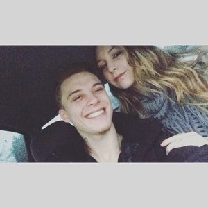 Meet your Posher, Carly